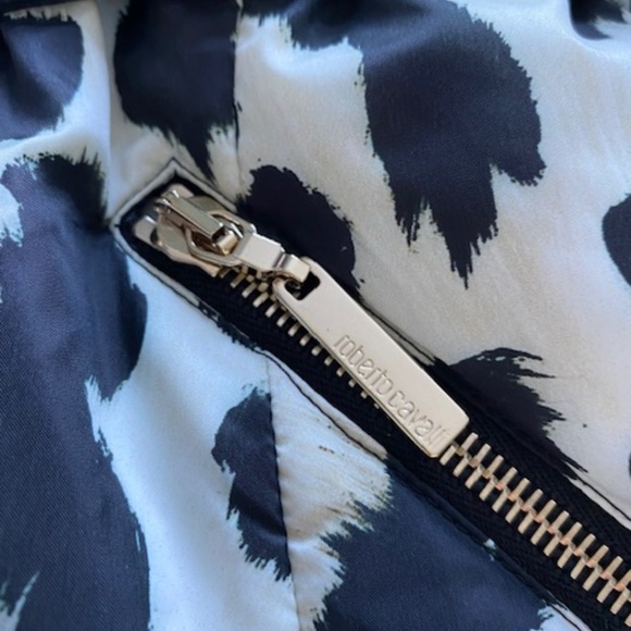 Roberto Cavalli Black and Pink Puffer Jacket with Bold Patterns - Picture 13 of 16